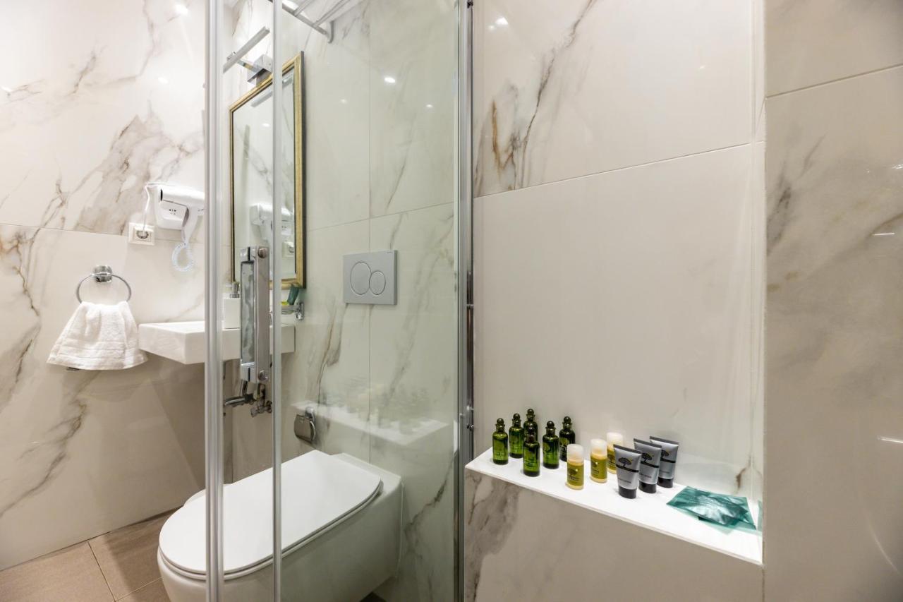 Asty Luxury * Αθήνα
